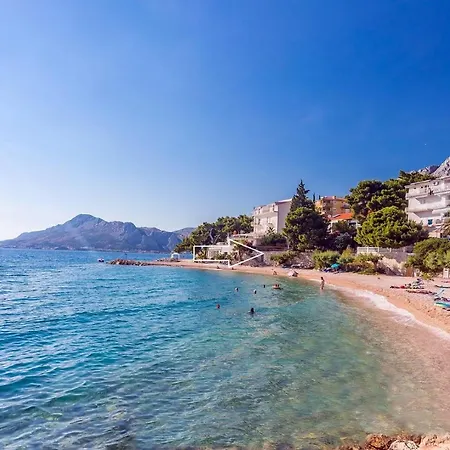 Beachfront Casa Ahoi With 2 Bedrooms, Heated Pool, Amazing Sea Views