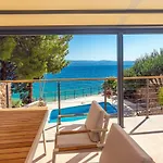 Beachfront Casa Ahoi With 2 Bedrooms, Heated Pool, Amazing Sea Views Villa